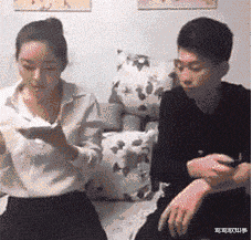 食蛋糕001.gif