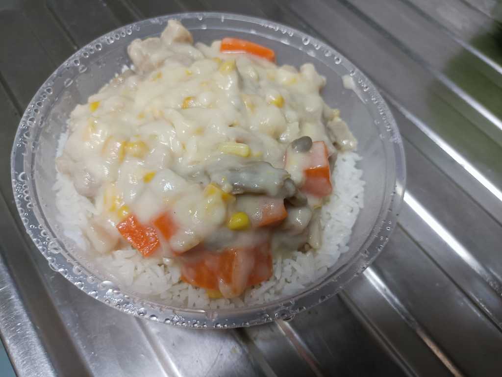 1粟米肉粒飯.jpg