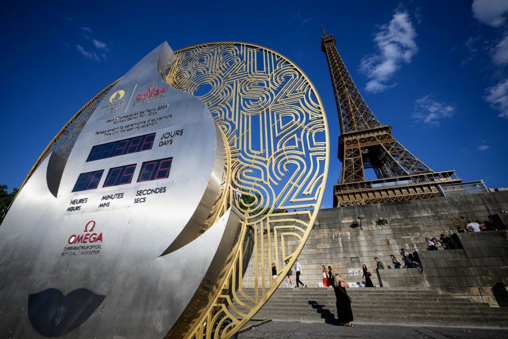 Paris2024countdownclock-July2023.jpg