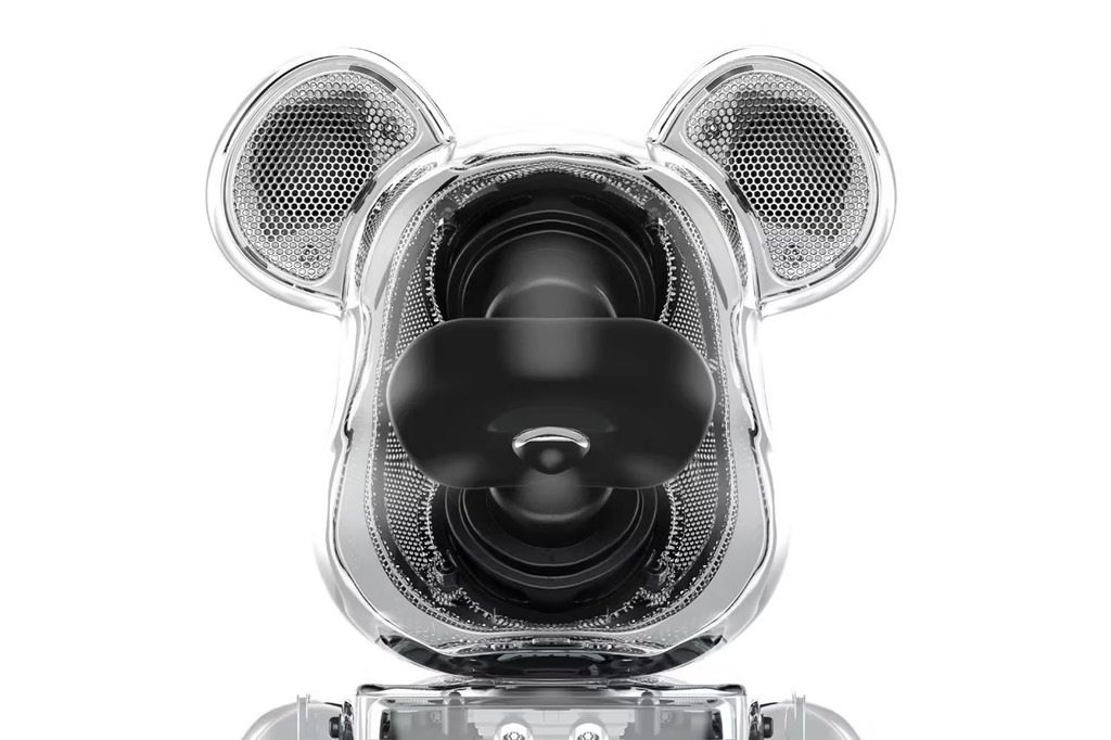 bearbrick-audio-2.jpg