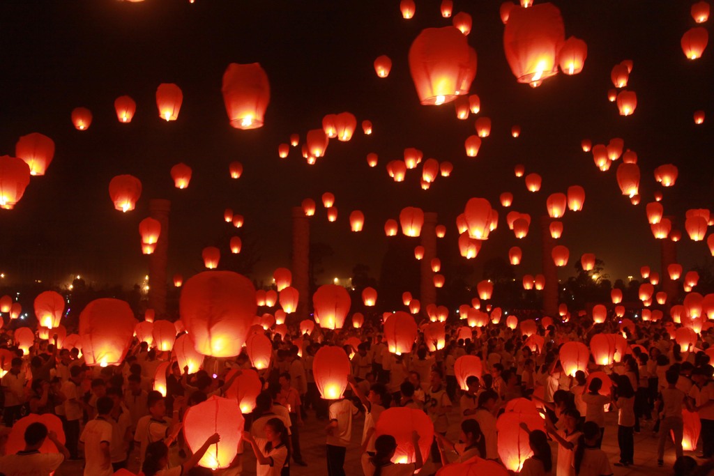Pic_lantern - Copy.jpg