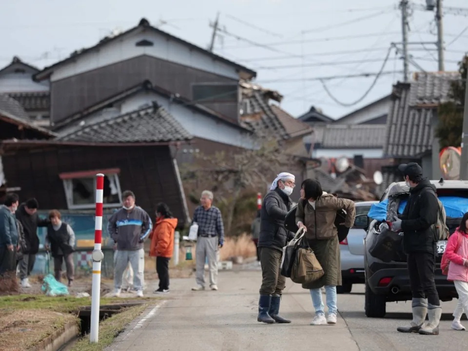 日本石川縣強震至少30死 能登機場嚴重損毀約500人被困.jpg