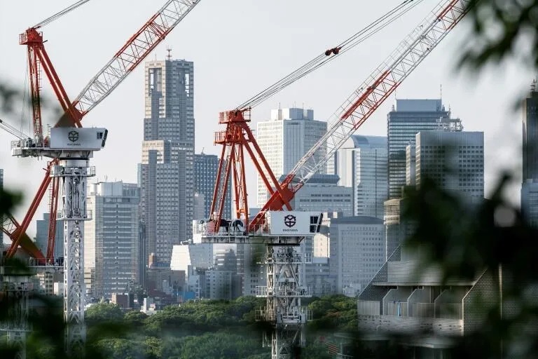 日本經濟出現衰退 讓岸田政府再陷困境.jpg