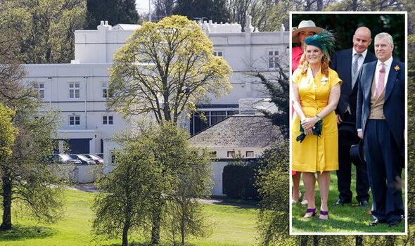 Prince-Andrew-and-Sarah-Ferguson-still-live-in-Royal-Lodge-1602979.jpg