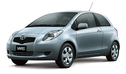 toyota-yaris (8).jpg