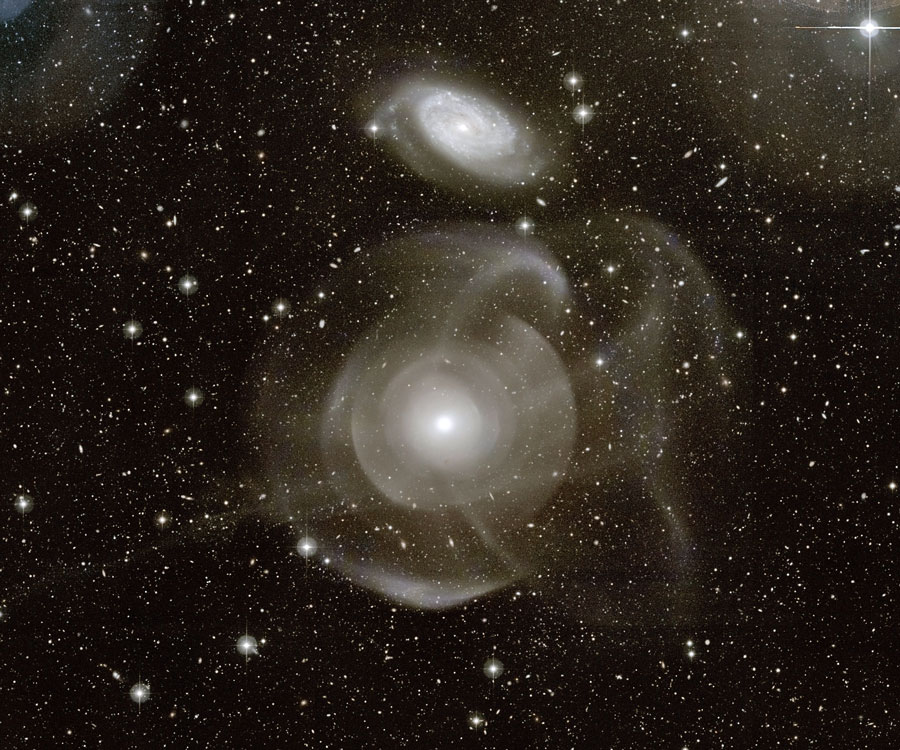 ngc474_cfht_900.jpg