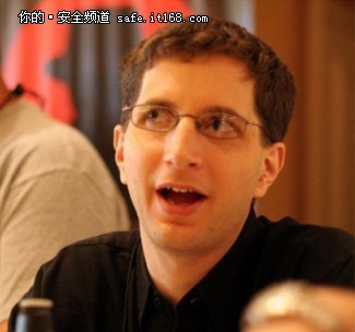 122053200_61n.jpg