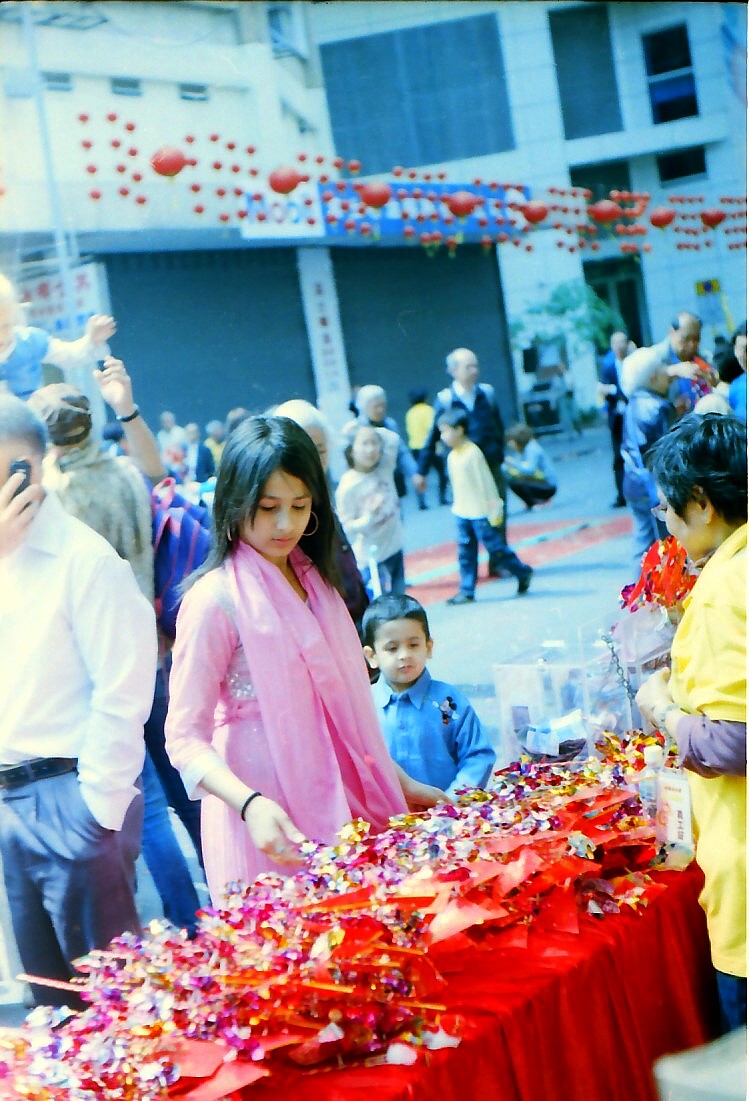 mong kok.jpg