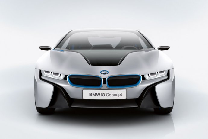 BMWi_i8_Gallery_Exterior_04.jpg