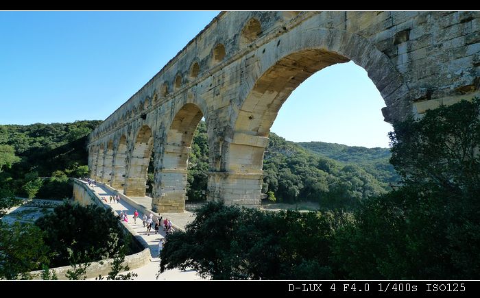 Pont du Guad (France) R.jpg