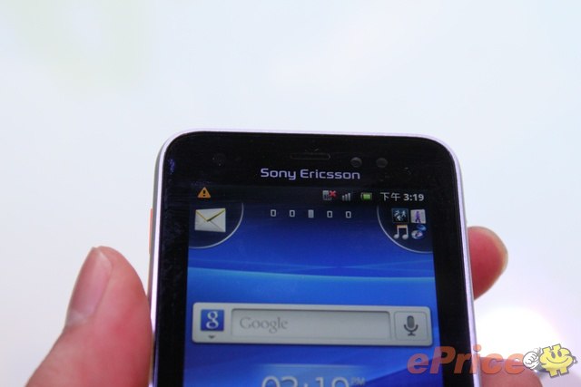 Sony Ericsson Xperia active (內視頻相機).jpg