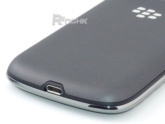 blackberrybold9790_12.jpg