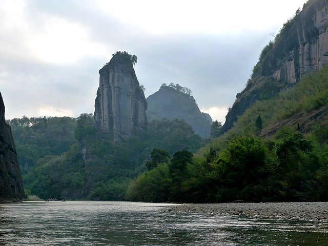 640px-Zhangjiajie-Hunan.jpg