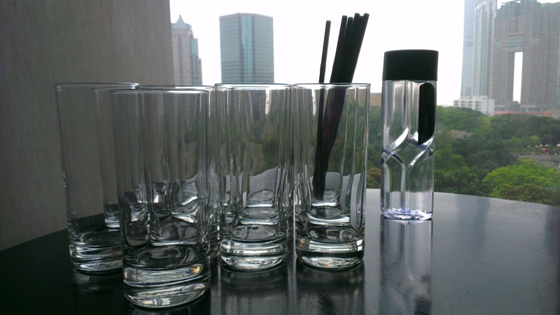 onexiphone4s_02.jpg