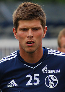 220px-Klaas-Jan_Huntelaar_2011-08-03-2.jpg