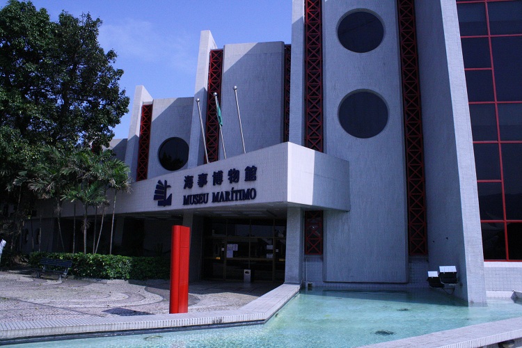 104.JPG