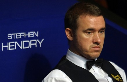 stephen-hendry-dispondent1.jpg