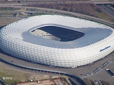 Allianz_Arena_Stadion.jpg