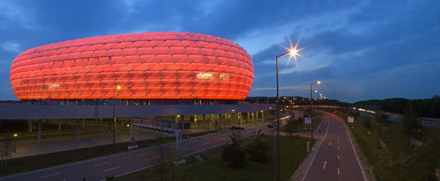 Allianz-Arena-in-Germany_Overview_5475.jpg