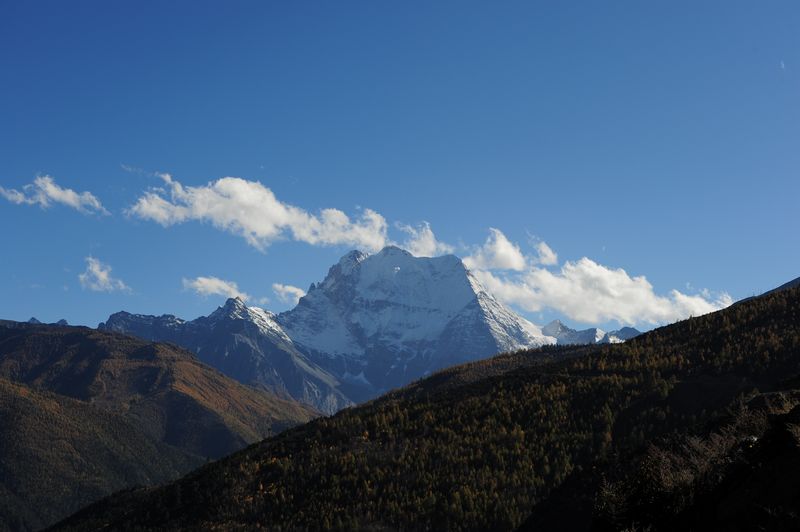 稻城_阿丁_028_神山.jpg