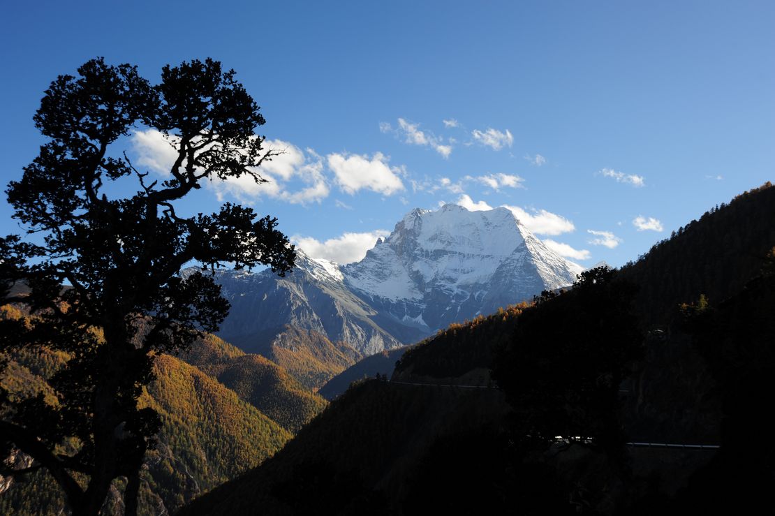 稻城_阿丁_032_神山.jpg