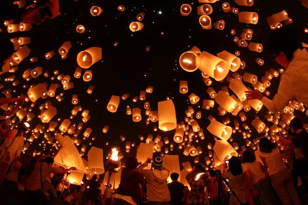 world-photography-contest-2011-open-after-dark-lanterns.jpg