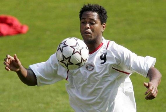 40 Kluivert-L.jpg