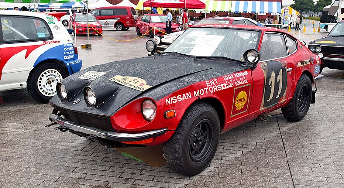 -Datsun_Fairlady_240Z_001.jpg