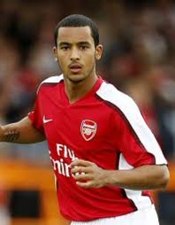 74 Theo Walcott (2).jpg