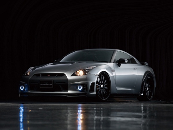 nissan GT-R2.jpg