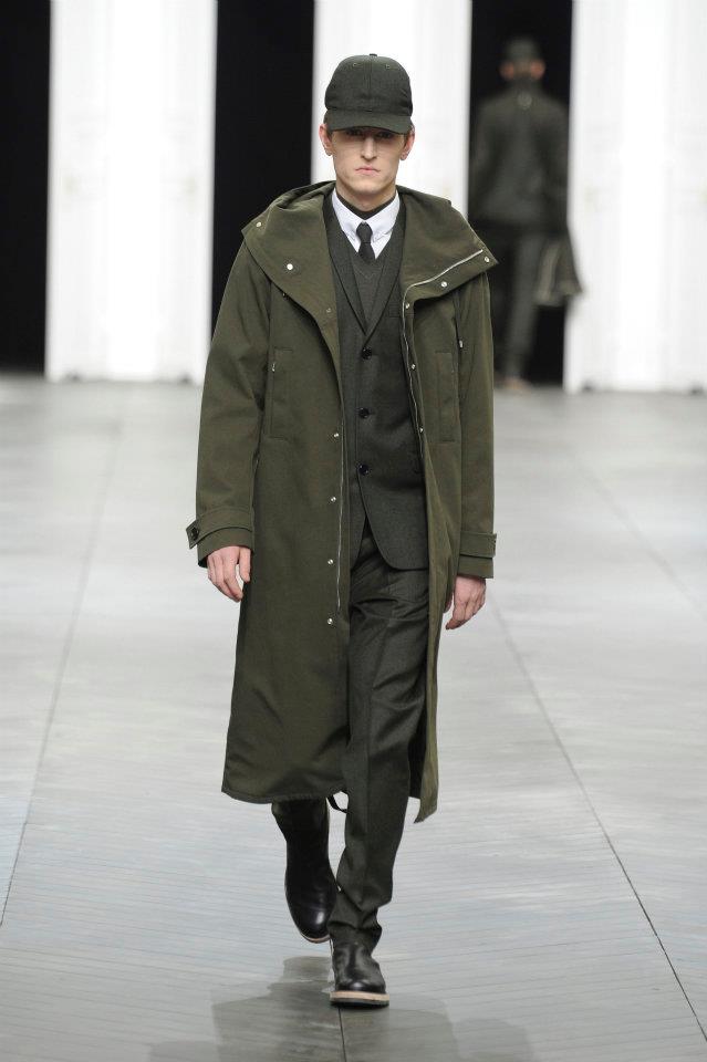 dior-homme-fall-winter-2012-2013-look-1.jpg