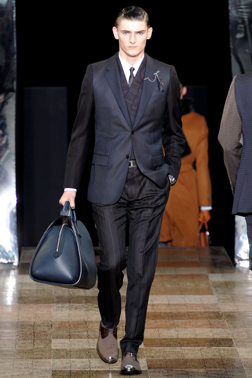 Louis-Vuitton-FW12-6.jpg