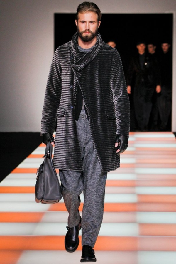 Giorgio-Armani-Autumn-Winter-2012-2013-Menswear-42-600x899.jpg