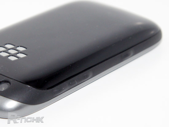 blackberrycurve9320_06.jpg