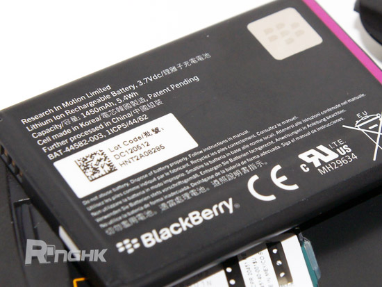 blackberrycurve9320_10.jpg
