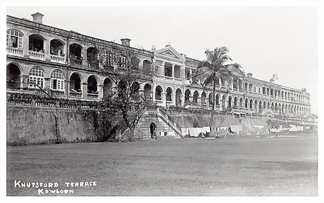 Knutsford Terrace1930s.jpg