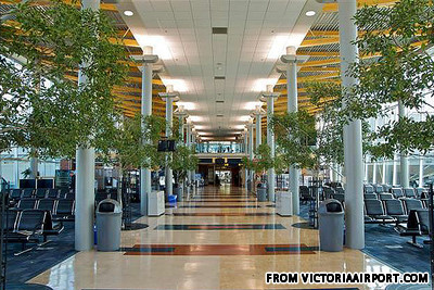 8victoriaairport.jpg