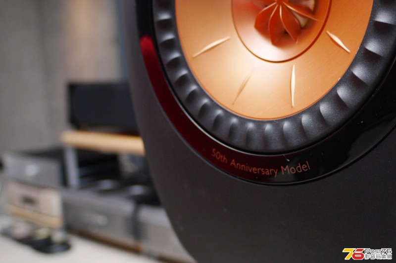 kef_ls50_07-800x533.jpg