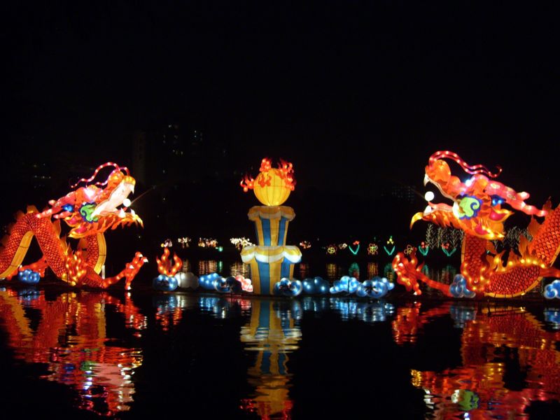 800px-Mid-Autumn_Festival-beijing.jpg