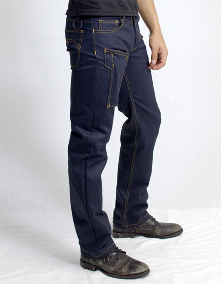 iphonejeans04.jpg