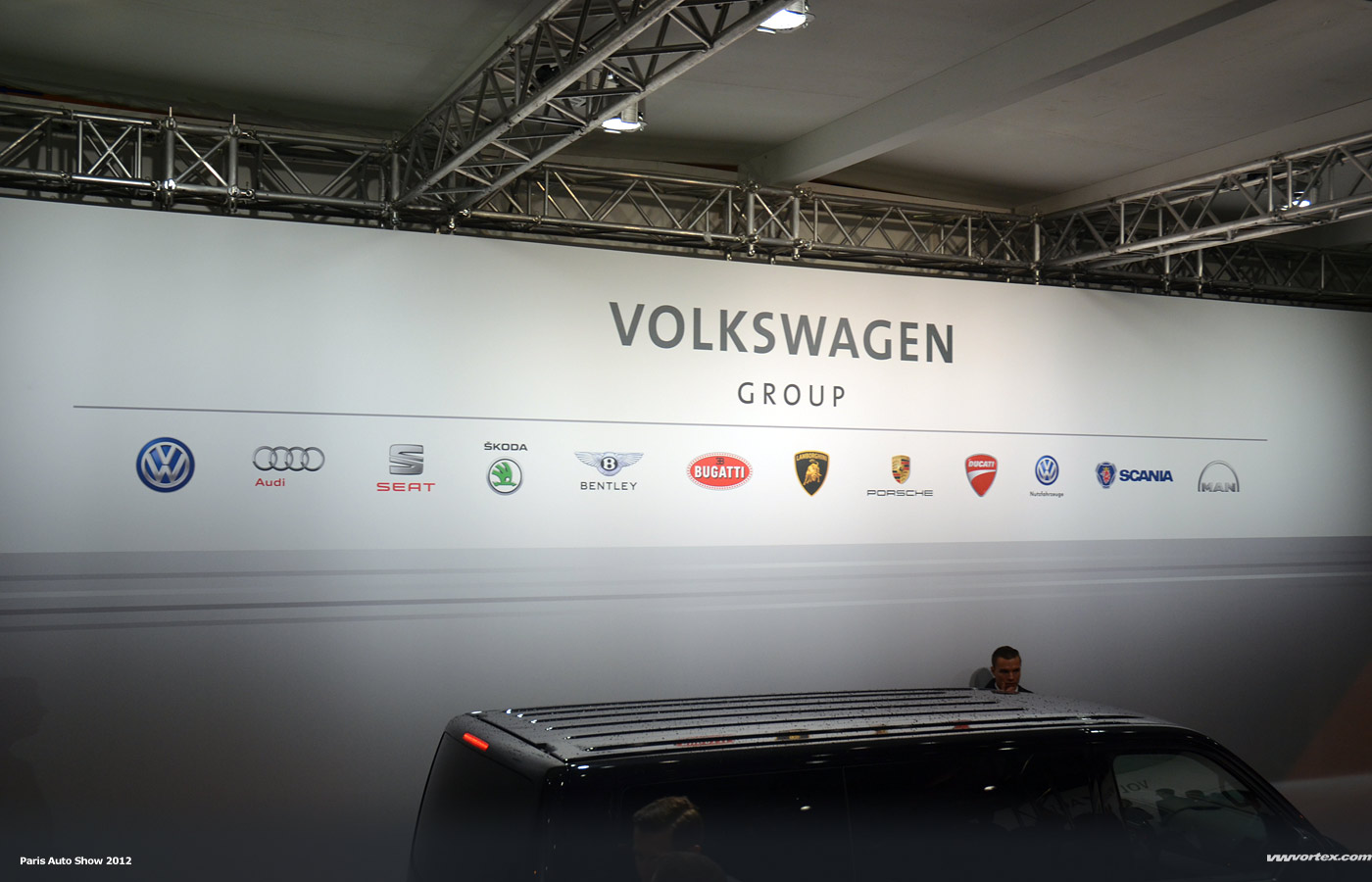 volkswagen-group-night-paris-2012-087.jpg