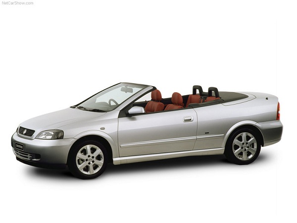 Holden-Astra_Convertible1.jpg