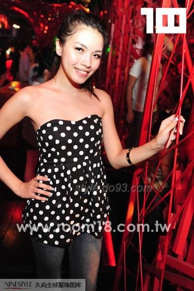 Asian_Party_Girls_140912_38.jpg