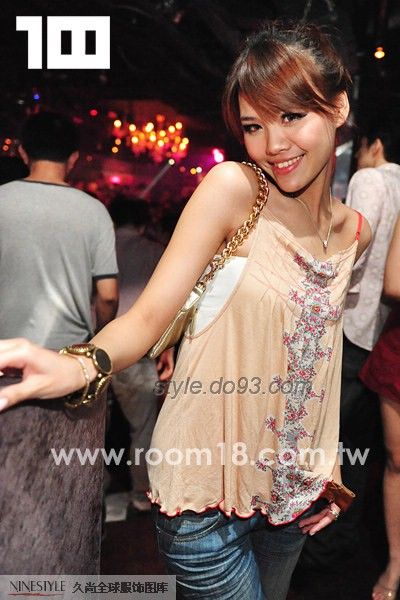 Asian_Party_Girls_140912_133.jpg