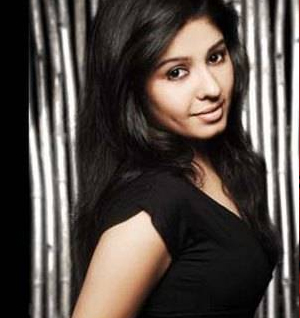 01jan_femaleplayback-sunidhi.jpg