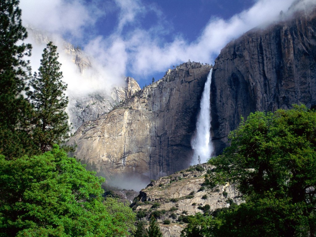 Yosemite_National_Park,_California.jpg