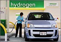 Hydrogen_vehicle_L.jpg