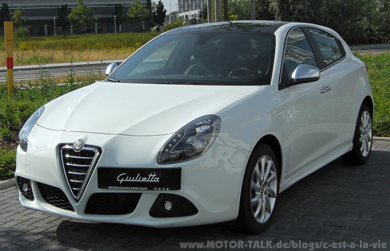 alfa-romeo-giulietta-front-20100704-8962945269732212319.jpg