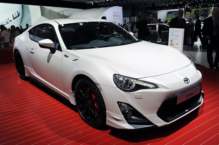 01-toyota-gt86-trd-paris.jpg