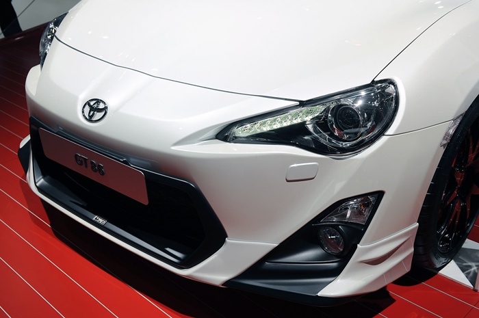 07-toyota-gt86-trd-paris.jpg